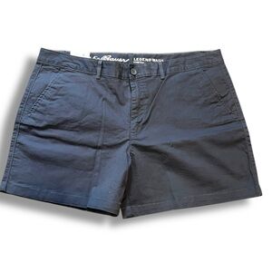 NWT Eddie Bauer Slightly Curvy Legend Stretch Chino Shorts Navy Casual Size 18